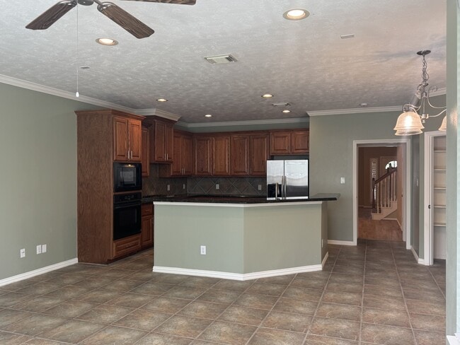 Building Photo - 3809 Brinkman St