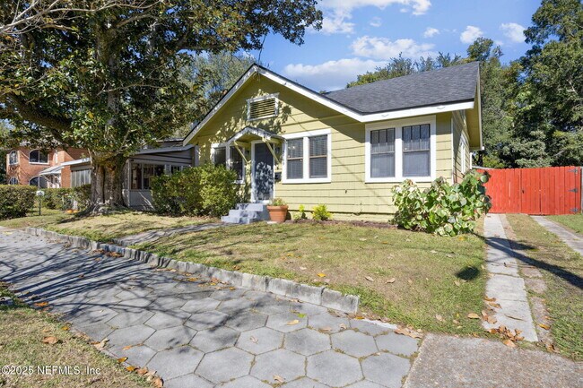 Photo - 2769 Green St