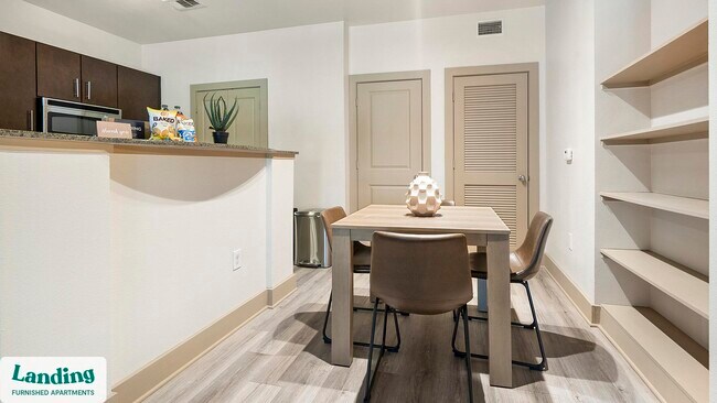 Photo - 2056 Sundance Parkway Unidad 4301.1410939