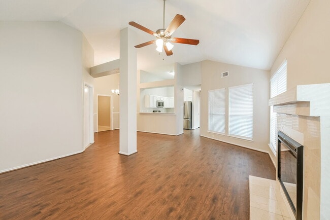 13819 Smokey Trail Dr
