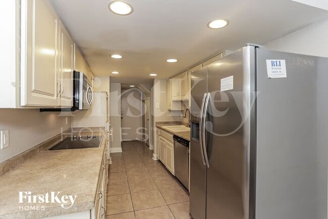 Photo - 3923 Treeline Dr