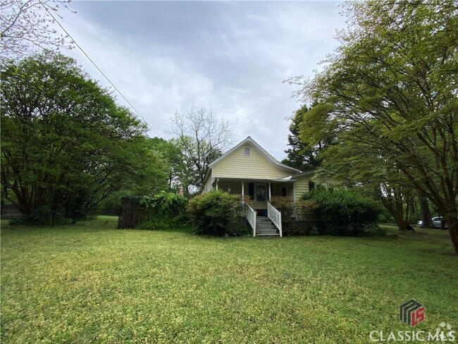 Building Photo - 2121 Simonton Bridge Rd Rental