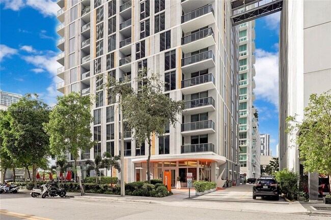 Photo - 31 SE 6th St Unit 2706