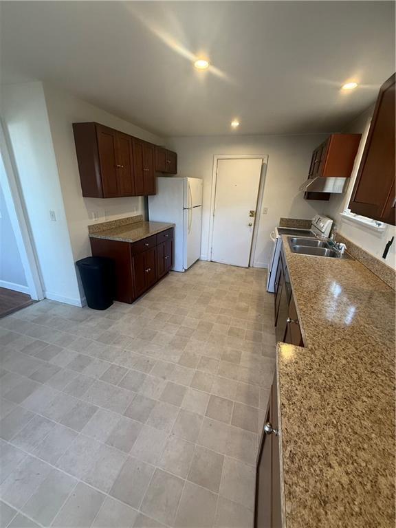 Photo - 13 Rhode Island Ave Unit 2