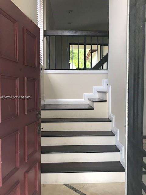 Building Photo - 337 Ives Dairy Rd Unit 1