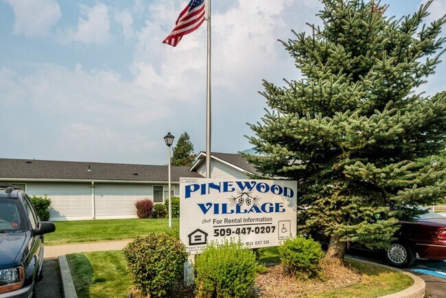 Photo - 7032 W Heritage St