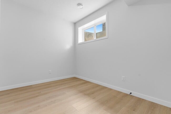 Photo - 6381 King Wynd SW Unit 5