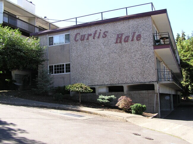 Curb View - Curtis Hale Apartments