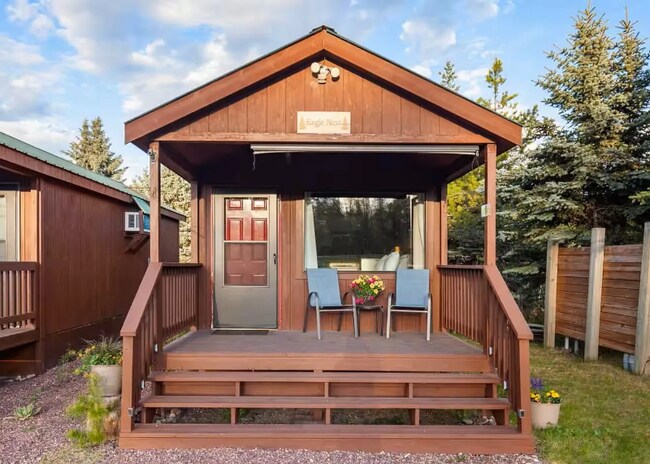 Photo - 10630 Hwy 2 E Unidad Eagles Nest Cabin