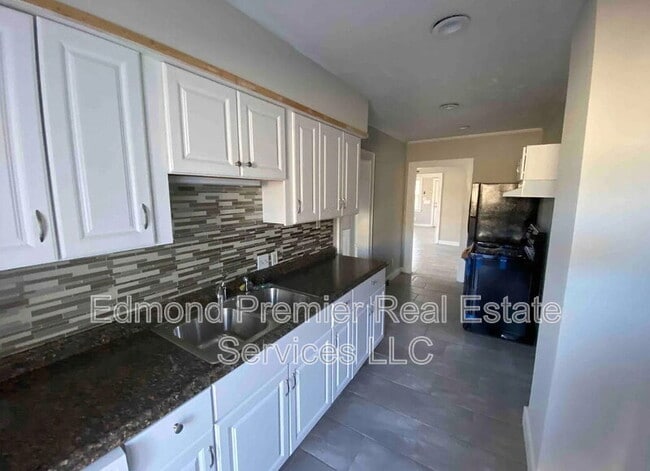Photo - 1003 NE 17th St
