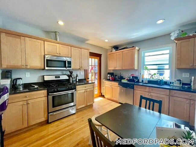 Photo - 60 Frederick Ave
