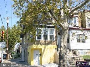 Photo - 401 E Rockland St