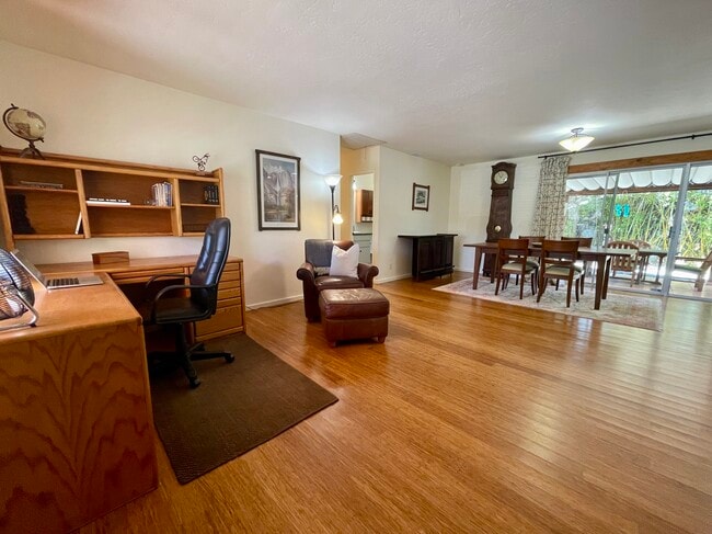 Trabajar desde casa - 13752 Woodgate Pl