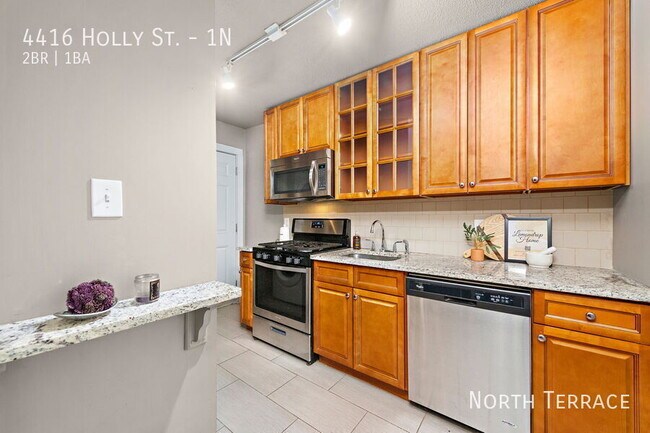 Building Photo - 4416 Holly St Unit 1N Rental