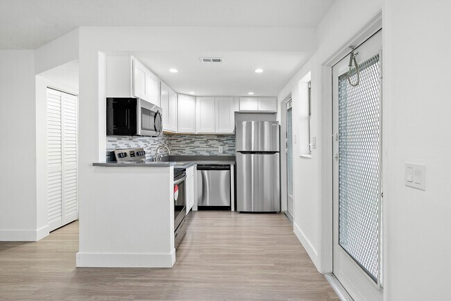 Photo - 2191 NE 1st Ct Unit 104