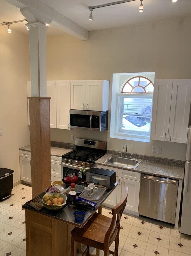 Photo - 106 Central St Unit 106R