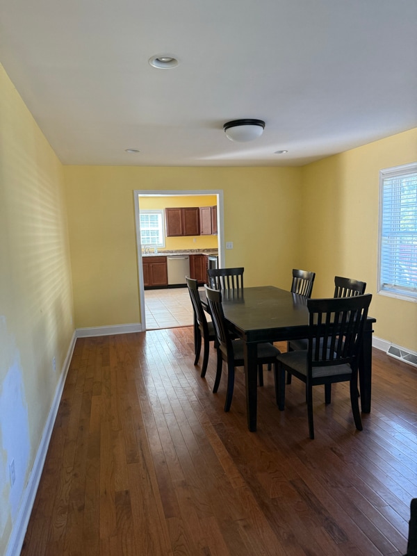 Photo - 605 Griffin Blvd