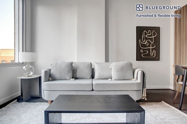 Photo - 1122 N Hudson St Unit FL6-ID381