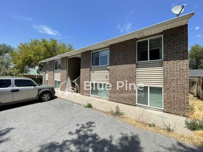 Building Photo - 322 Fredregill Rd Unit 2