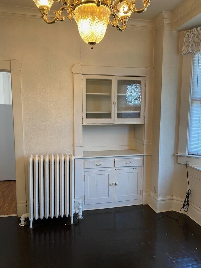 Photo - 605 Bryan St Unidad 3