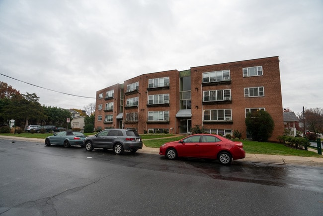 Monterrey Apartments