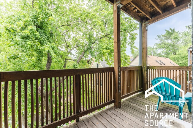 Photo - 2238 N Sawyer Ave