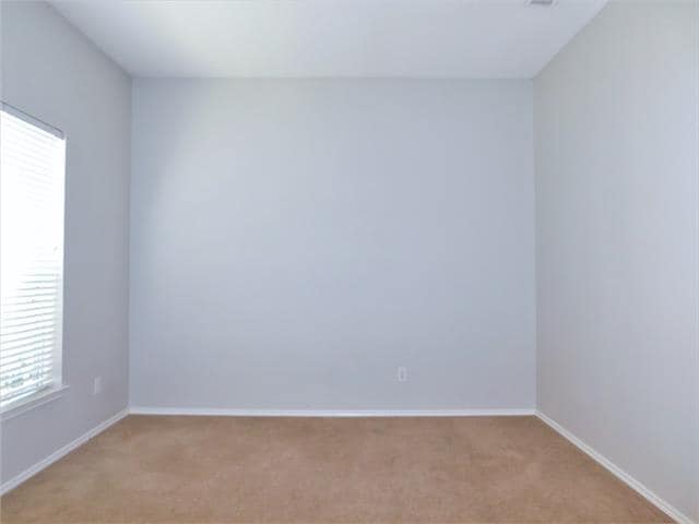 Photo - 3721 Calvert Ln