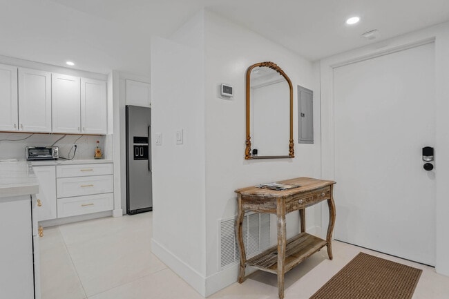 Building Photo - 401 Briny Ave Unit 315 Rental