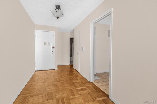 Photo - 2835 Webb Ave Unit 3A