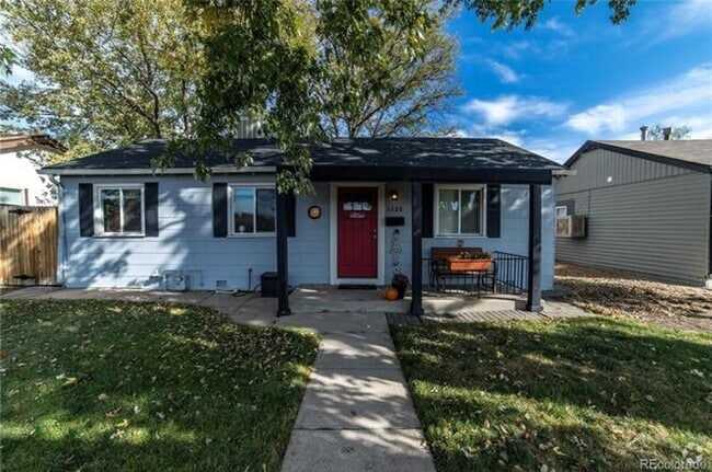 Building Photo - Nicely Remodeled 2 bedroom Bungalow. Rental