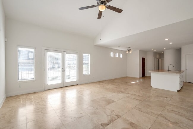 Building Photo - 3602 Link Valley Dr.