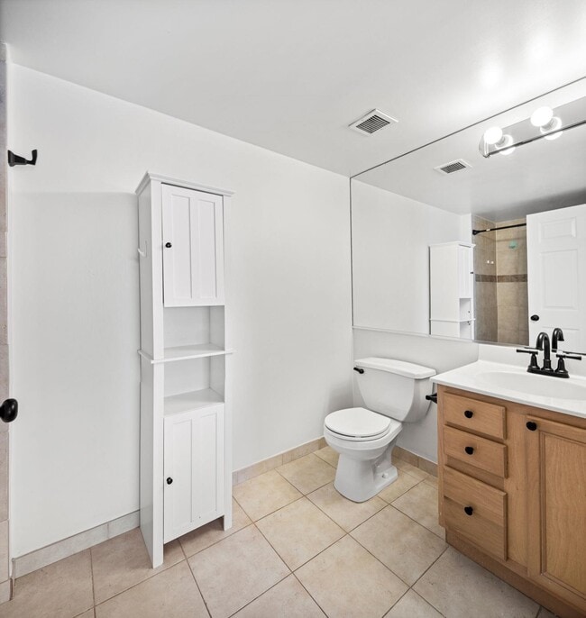 Photo - 700 1st St Unit 13H