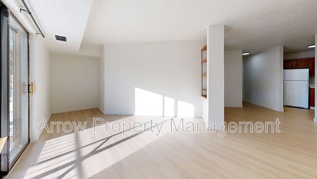 Photo - 205 E Arbor Ave