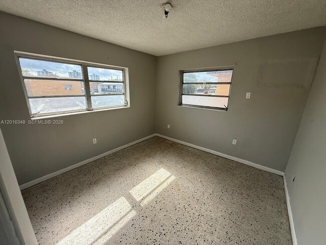 Photo - 3045 NW 21st Ct Unit 6