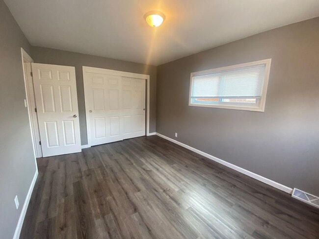 Building Photo - 4267 N 68th St Rental