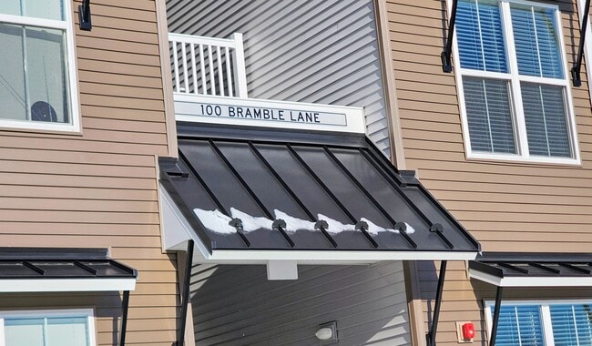 Photo - Briar Ridge Commons