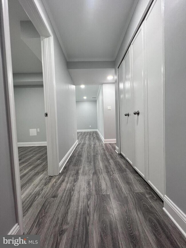 Photo - 6 Belmullet Ct Unit 102