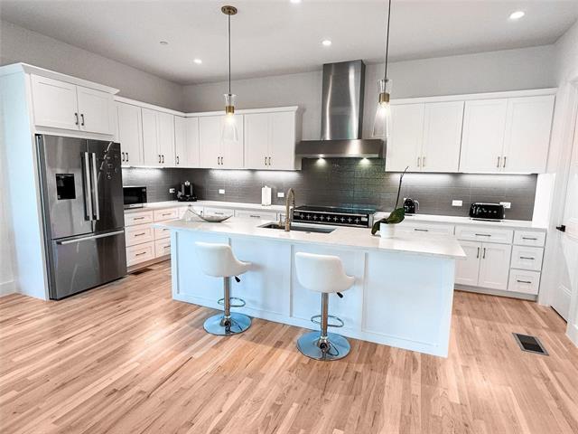 Photo - 2633 Reagan St