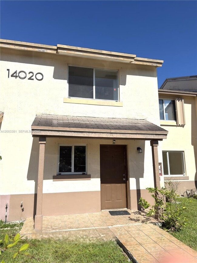 Building Photo - 14020 NE 3rd Ct