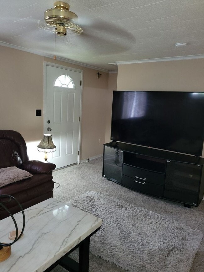 Photo - 753 East Dr
