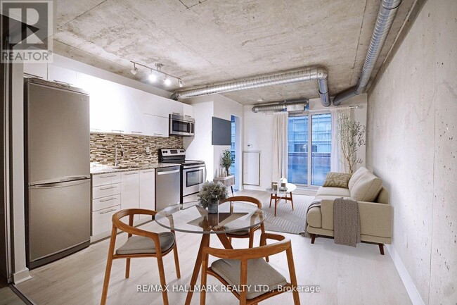 Photo - 170 Sudbury St Unit 709