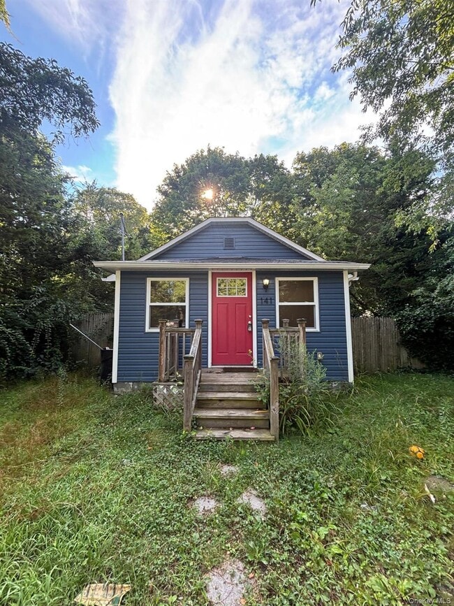 Building Photo - 141 Huguenot Dr