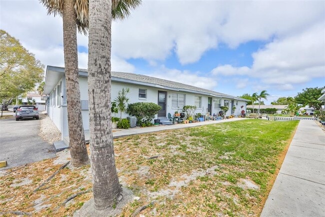 Building Photo - 1045 Apollo Beach Blvd Unit A