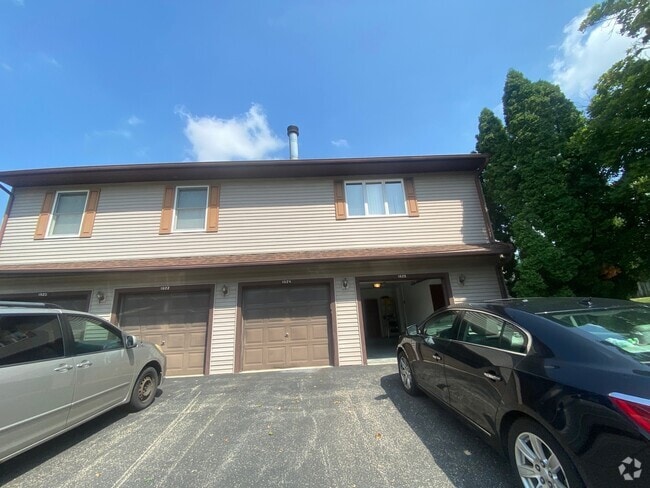 Building Photo - 1826 Kerrybrook Ct Rental