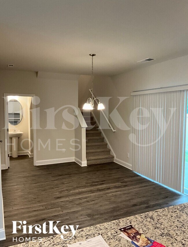 Photo - 5513 Cobblestone Glen Dr