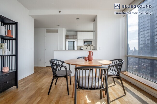 635 W 42nd St Unit SI FL38-ID1437