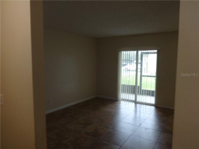 Photo - 9800 Turf Way