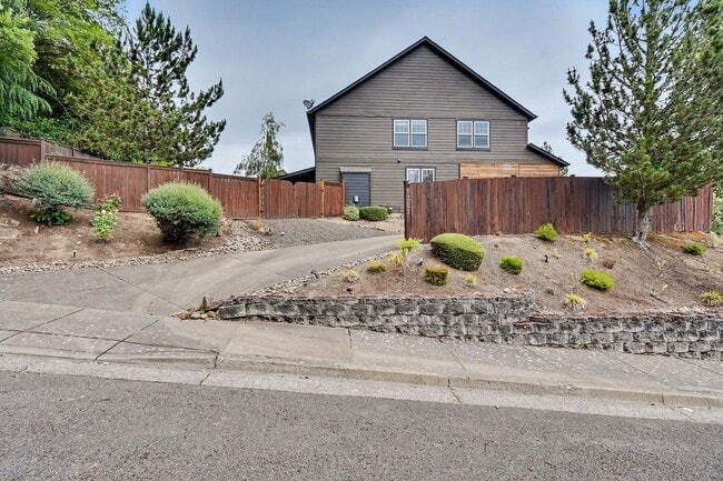 Photo - 1321 Chapman Hill Dr NW