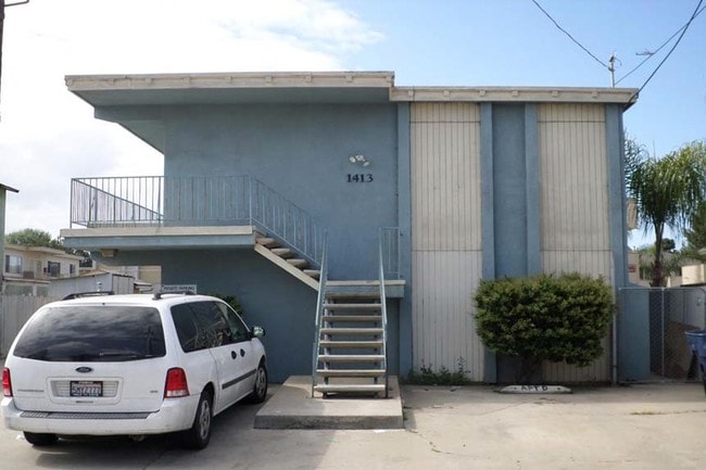 Photo - 1413 HEMLOCK