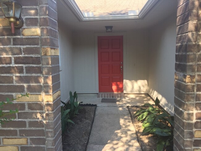 Photo - 2618 Olster Dr